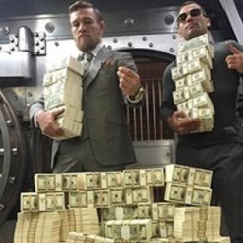 Conor McGregor leva bolsa de US$ 500 mil por nocaute no UFC 194