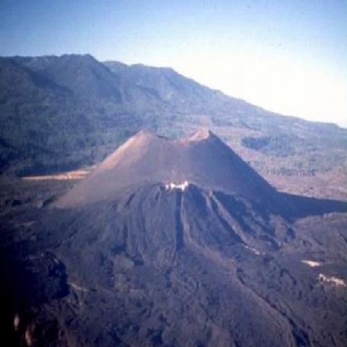 Descubra alguns dos vulcões mais perigosos do mundo