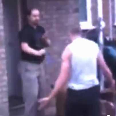 Homem se defende de agressão usando Karatê, vídeo