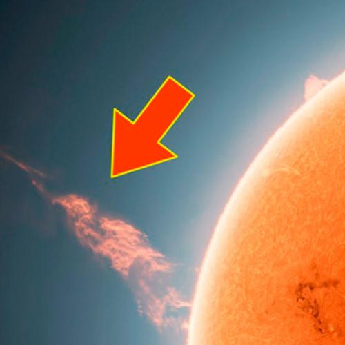 Imagem de uma enorme nuvem de plasma saindo do Sol