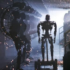 Humano lança ataque preventivo contra robôs assassinos 