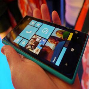Nokia Lumia 720 com Windows Phone 8 Dual Core 512 MB RAM
