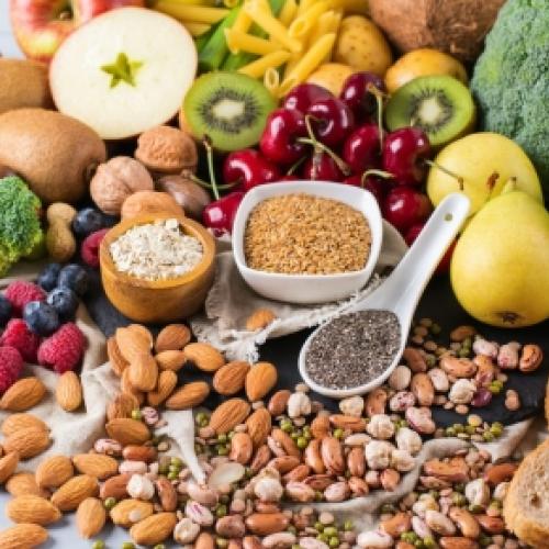 Antioxidantes naturais: minerais e vitaminas que protegem sua saúde