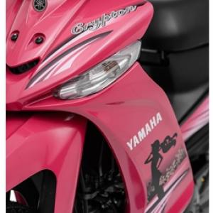 Yamaha e Warner Bros lança ``Crypton Penelope Charmosa´´