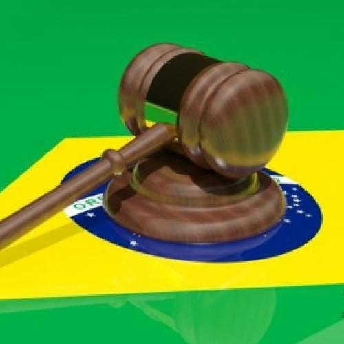 10 Leis completamente bizarras do Brasil