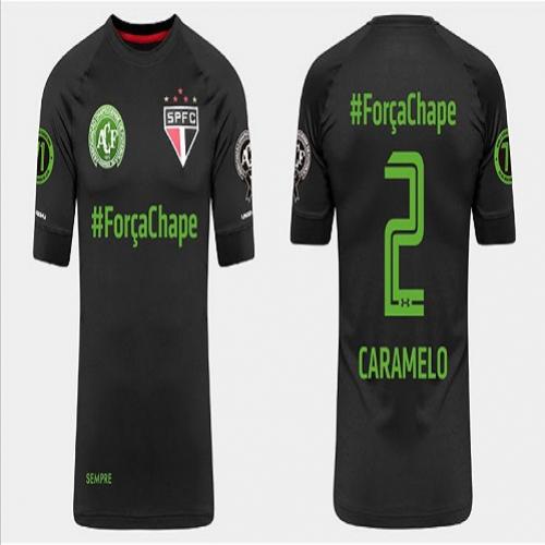 Veja no FuteRock a camisa preta do São Paulo em homenagem à Chapecoens