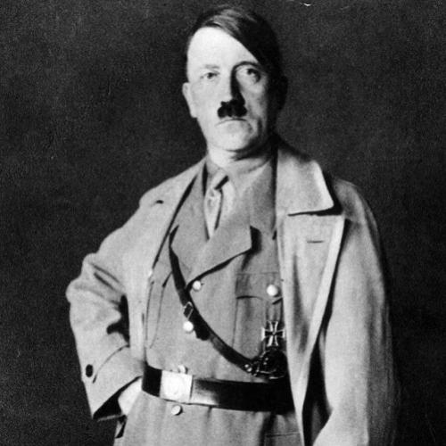 Historiadores descobrem que Hitler possuía “pequeno” problema genital