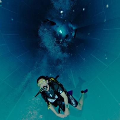 Nemo 33, a piscina mais profunda do mundo