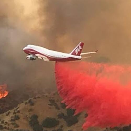 O super avião bombeiro para combater incêndios