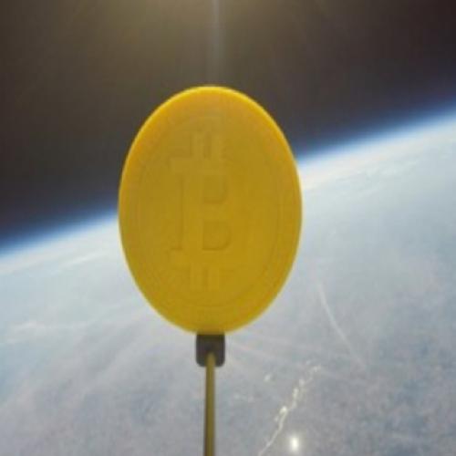 Primeira transação de Bitcoin feita do espaço