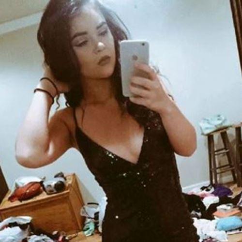 Jovem posta foto de vestido provocante, mas bagunça de quarto 'rouba a