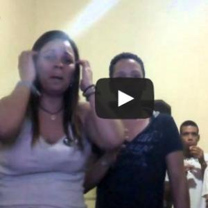 Fãs Vendo Show Da Lady Gaga Ao VIvo No VMA