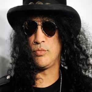 Slash diz que odeia responder sobre reunião do Guns N’ Roses
