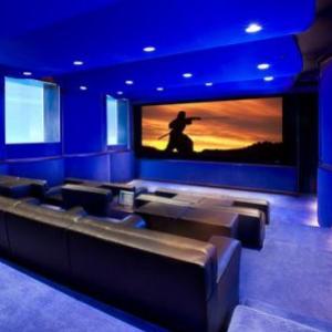 35 Incríveis salas de cinema em casa