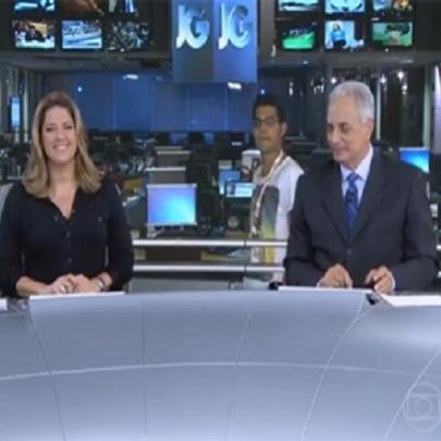 Estagiário invade Jornal da Globo ao vivo e percebe ma