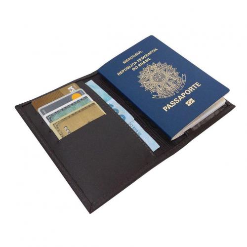 Como manter o seu passaporte limpo, intacto e livre do novo coronavíru
