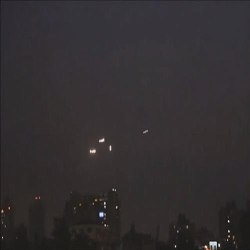 Fantástico avistamento de OVNIS, é registrado Santiago - Chile