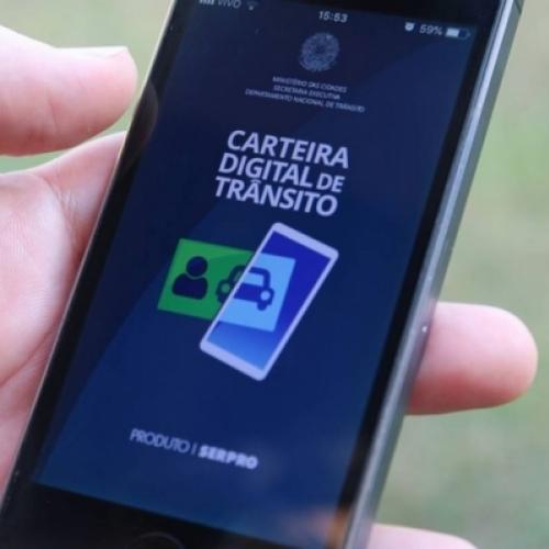 Carteira Digital de Trânsito permite acesso à CNH e todos os serviços 