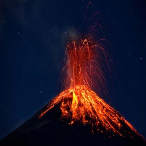 Por que vulcões entram em erupção?