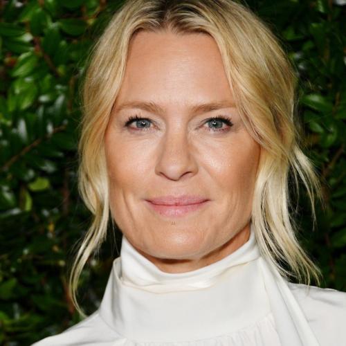 Moda para mulheres com 50 anos ou mais com Robin Wright