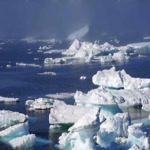 A Gronelândia está perdendo gelo sete vezes mais rápido do que nos ano