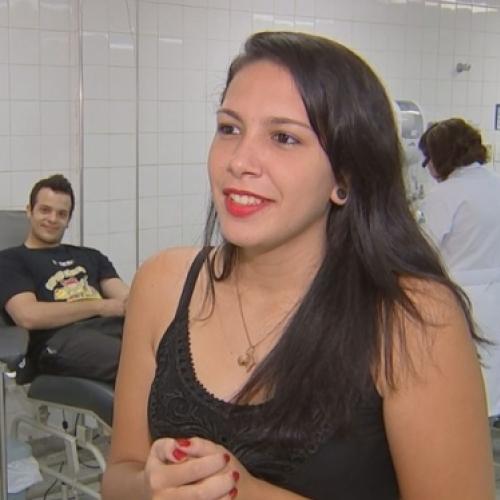 Jovem pede para amigos doarem sangue como presente no dia do aniversár