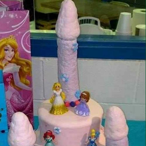 Realizando o desejo da Filha com bolo de aniversário