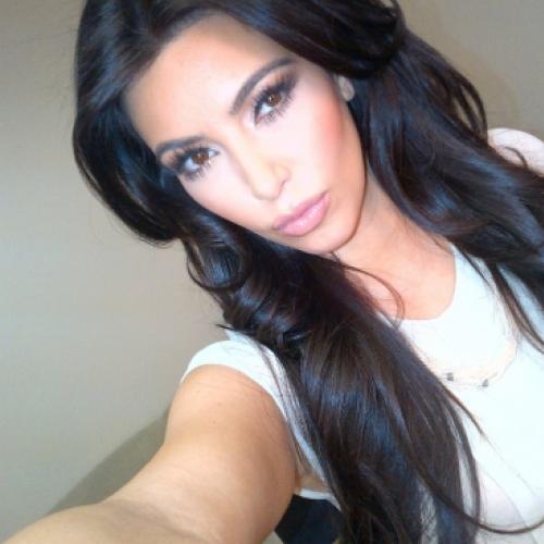 Dicas de Kim Kardashian para selfies perfeitas