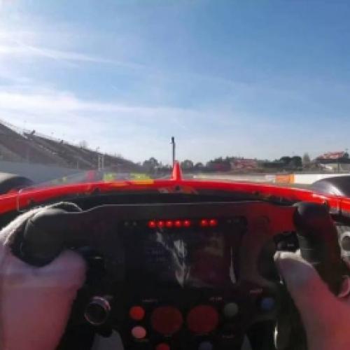 Onboard: Visão do piloto em um carro da Fórmula V8