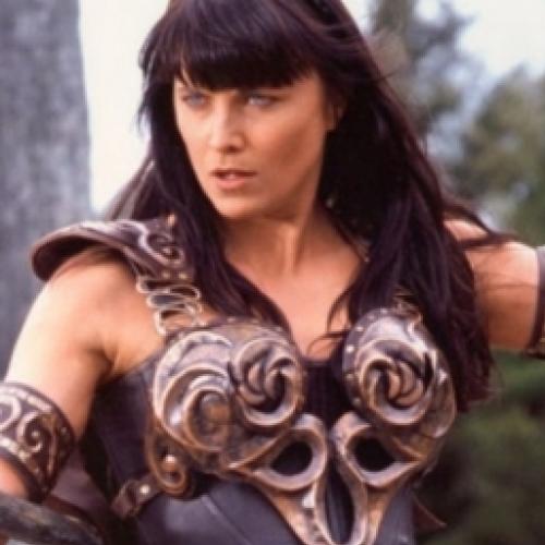 Após 27 anos, veja como está a atriz de ‘Xena a Princesa Guerreira’