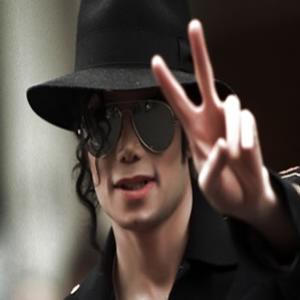 Como seria Michael Jackson sem plásticas ?