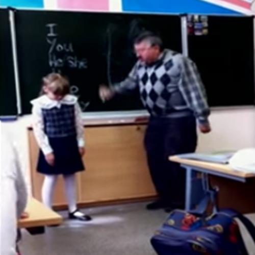 Veja como é a volta às aulas na Rússia