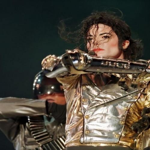 Se tivesse vivo Michael Jackson salvaria quanto evoluiria pop atual!