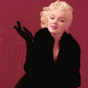Fotos de Marilyn e outras celebridades são leiloadas por R$ 1,8 milhão