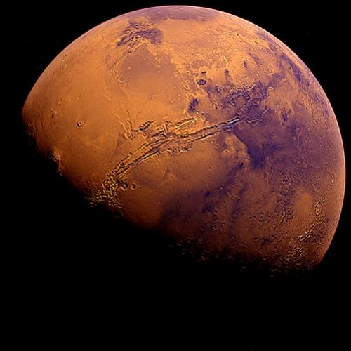 Estudo de Marte produz indícios para possível ‘berço da vida’