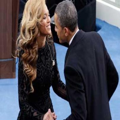 Fotógrafo francês afirma: Obama e Beyoncé têm um caso!